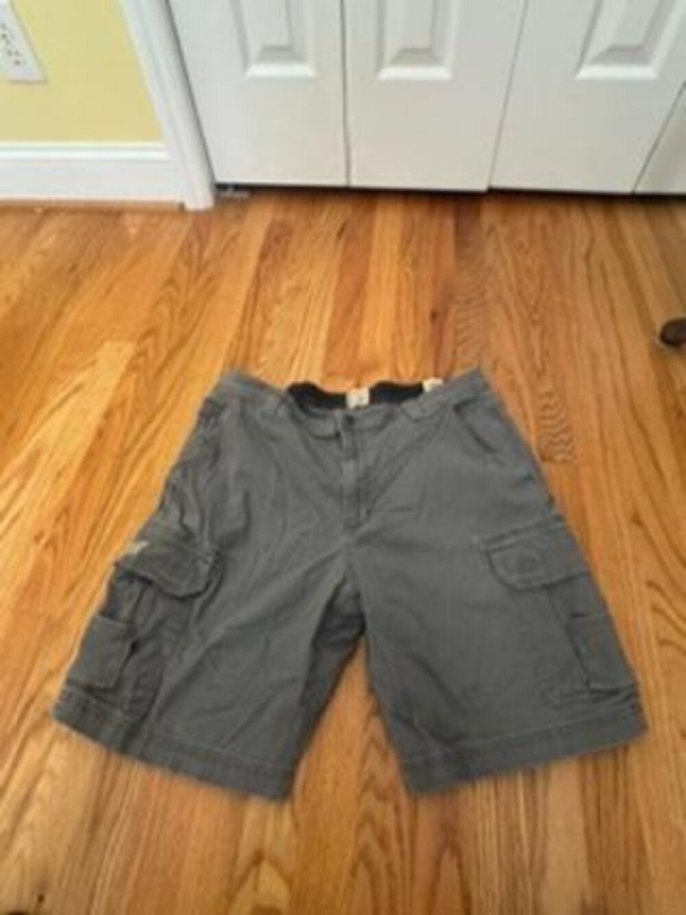 Men's Gray Readhead Cargo Shorts Waist 38